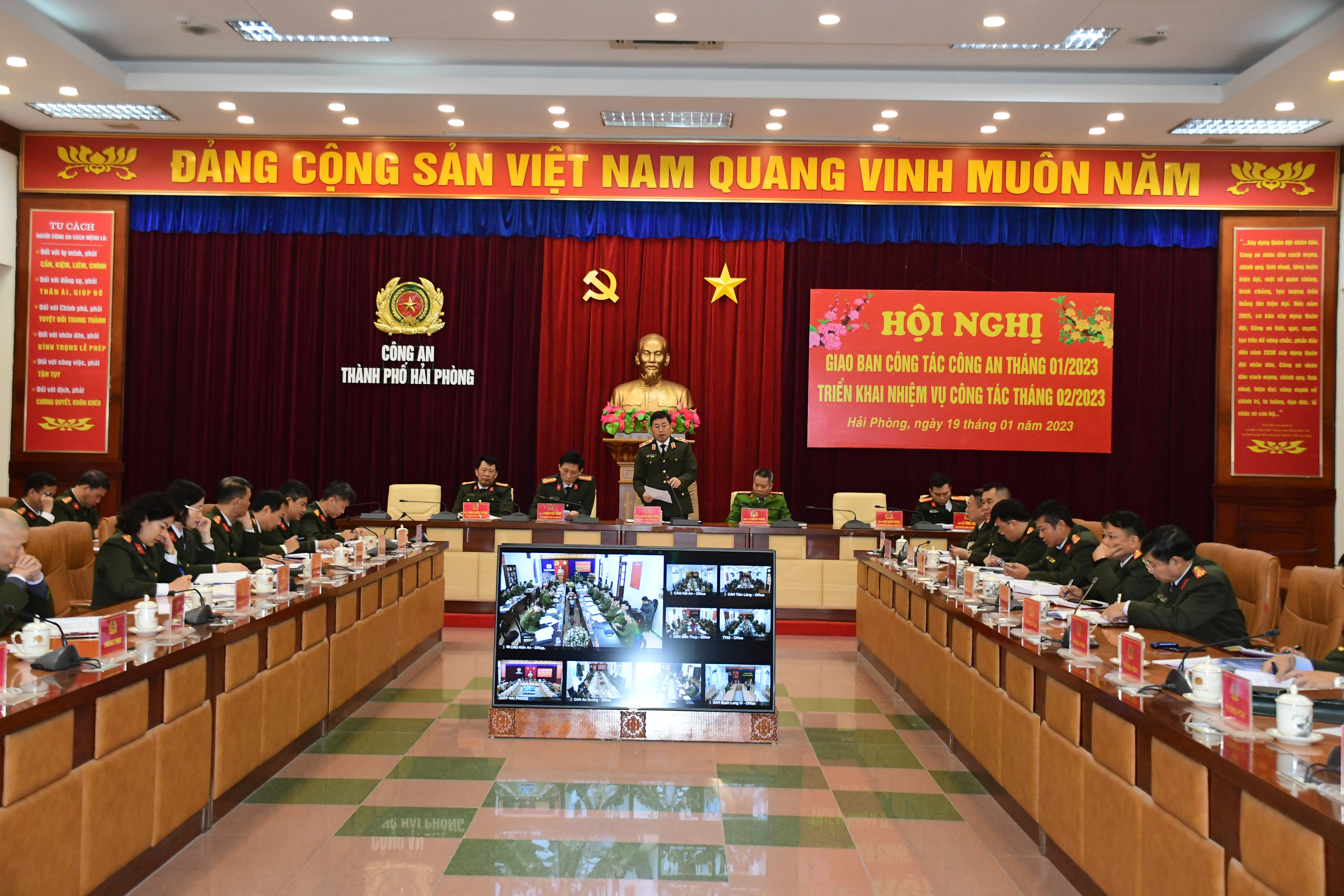 Công an thành phố triển khai công tác Công an tháng 2 năm 2023